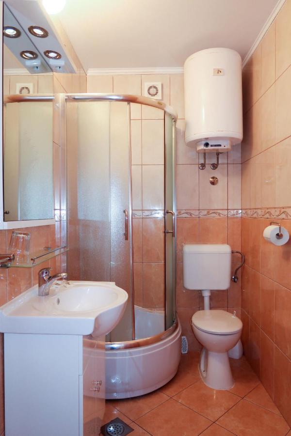 Apartment Ana - Rab166 By Interhome Barbat na Rabu Екстериор снимка