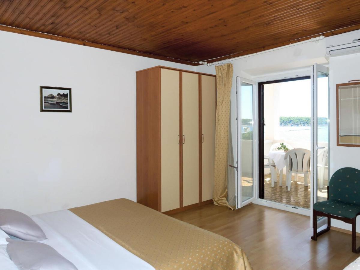 Apartment Ana - Rab166 By Interhome Barbat na Rabu Екстериор снимка