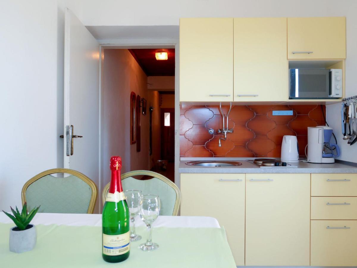 Apartment Ana - Rab166 By Interhome Barbat na Rabu Екстериор снимка